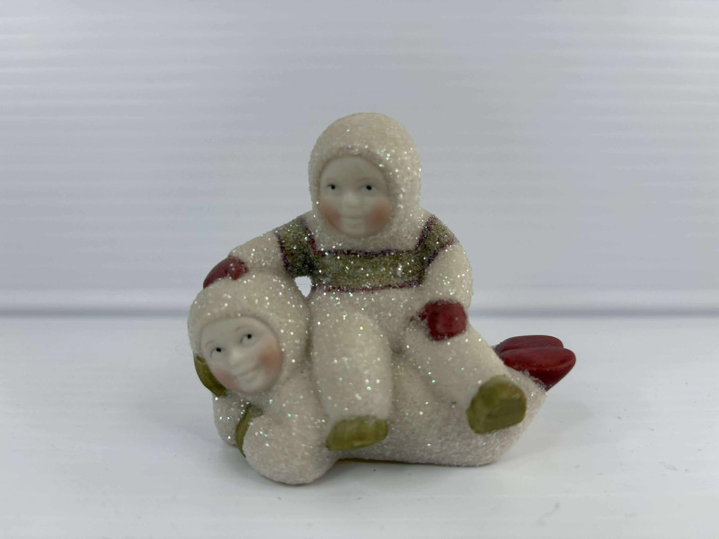 Figurine vintage style Snowbabies – Enfants jouant